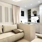 Kotlarska 2 - Self Check-in 20h - 300m Main Square Wrocław