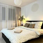 Apartament Kotlarska 2 - Self Check-in 20h - 300m Main Square